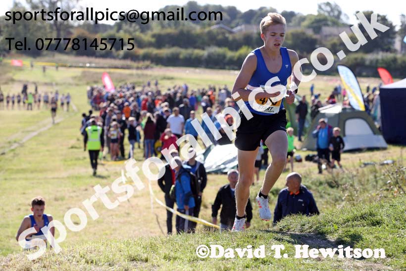 Mens under-17s Start Fitness NEH, Wrekenton. Photo:  David T. Hewitson/Sports for All Pics